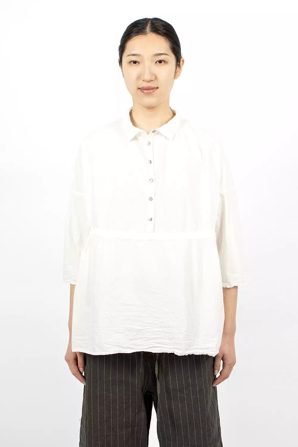 12_117 Milk Drawstring Collar Shirt