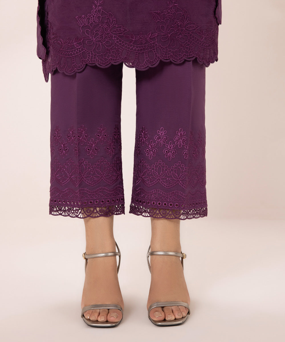 3 Piece Embroidered Lawn Suit – Buy Online Now!