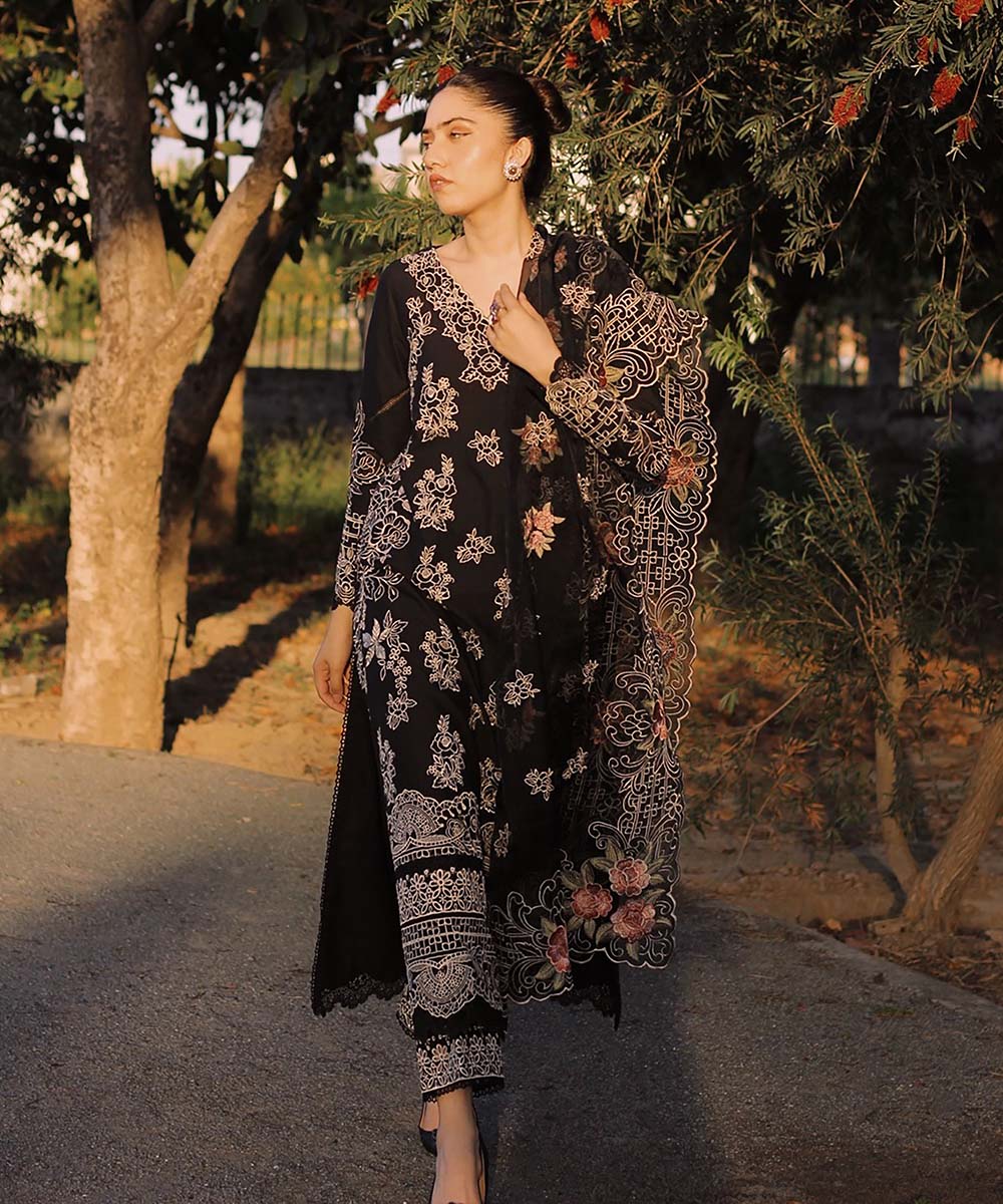 3-Piece - Embroidered Lawn Suit