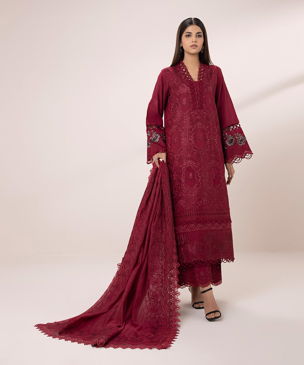 3-Piece Jacquard Suit with Embroidery.