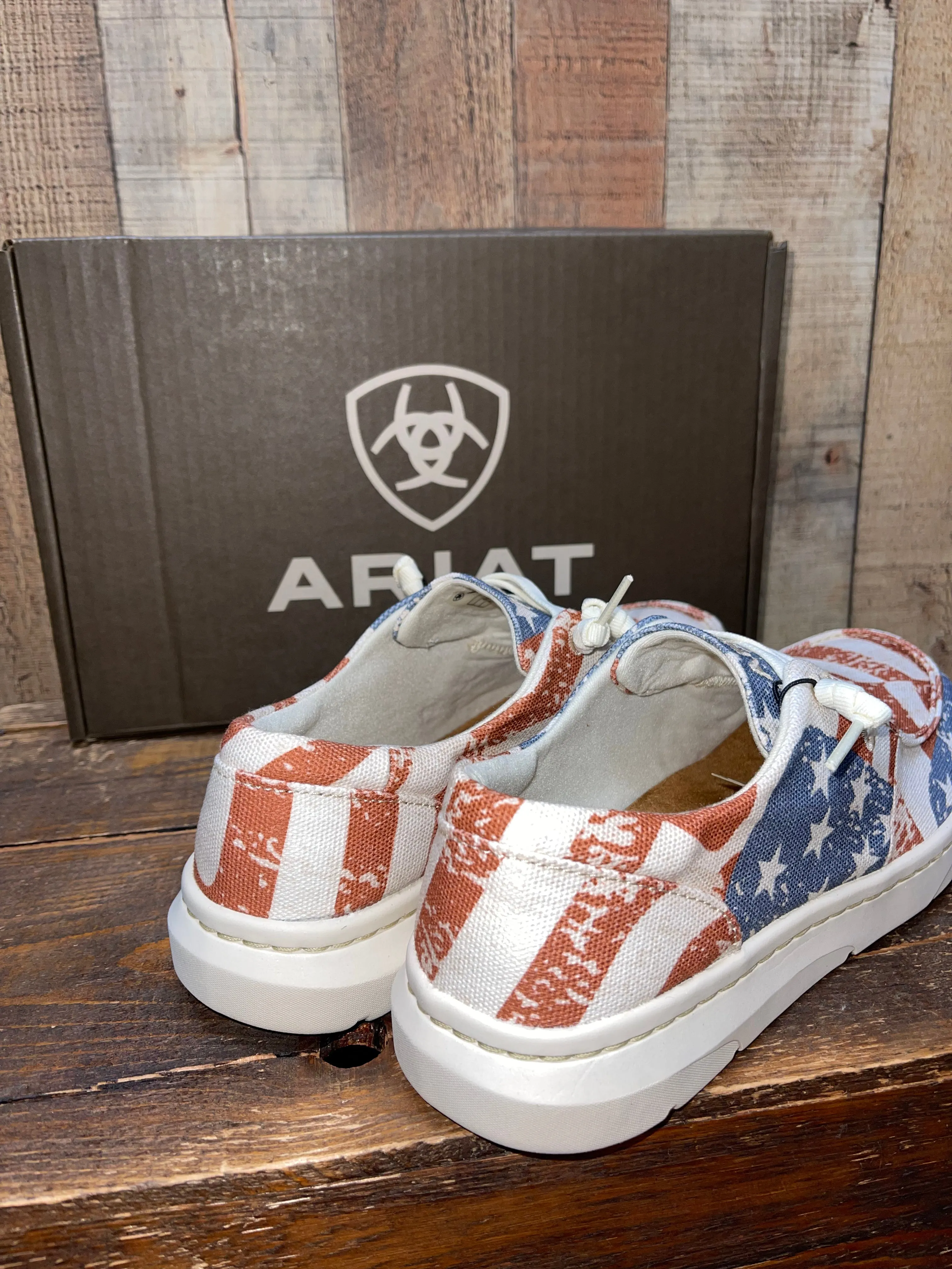 Ariat Hilo - Distressed Flag