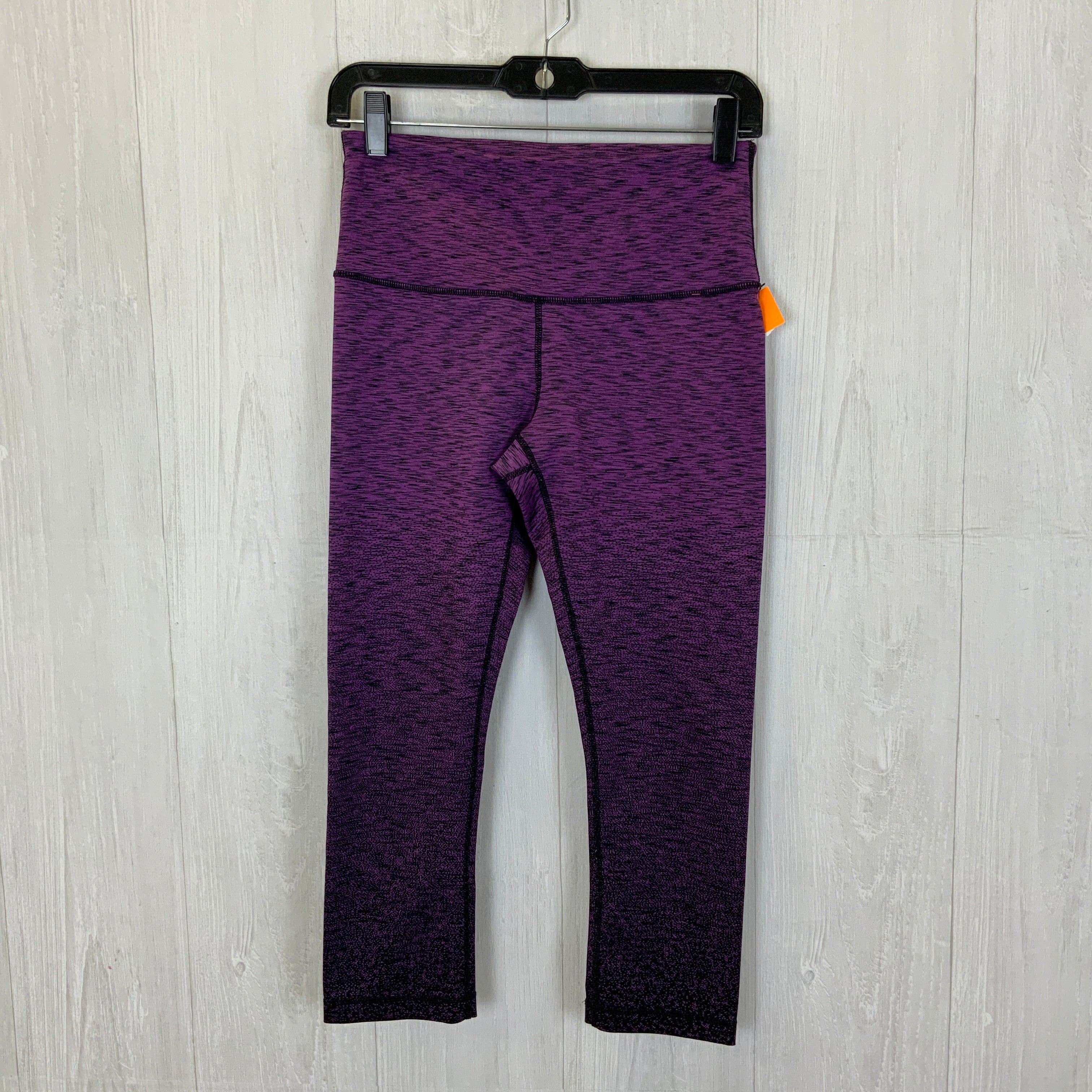 Athletic Capris Kirkland Size M