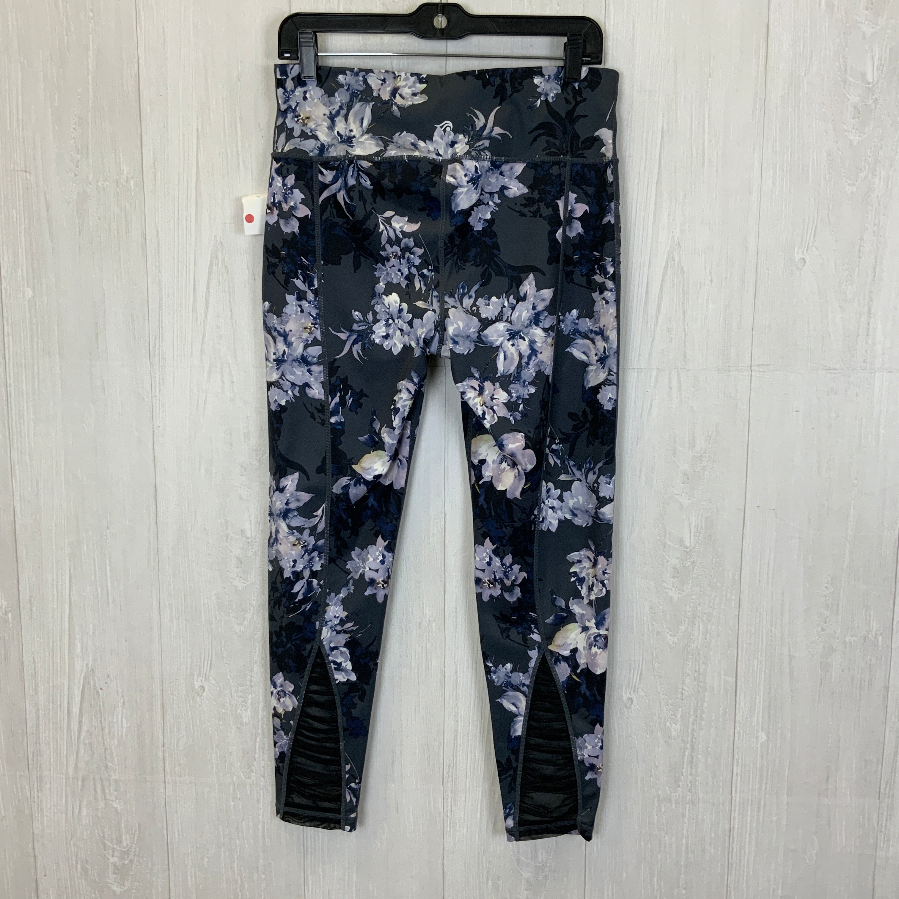 Athletic Leggings Capris Size M - Shop Now