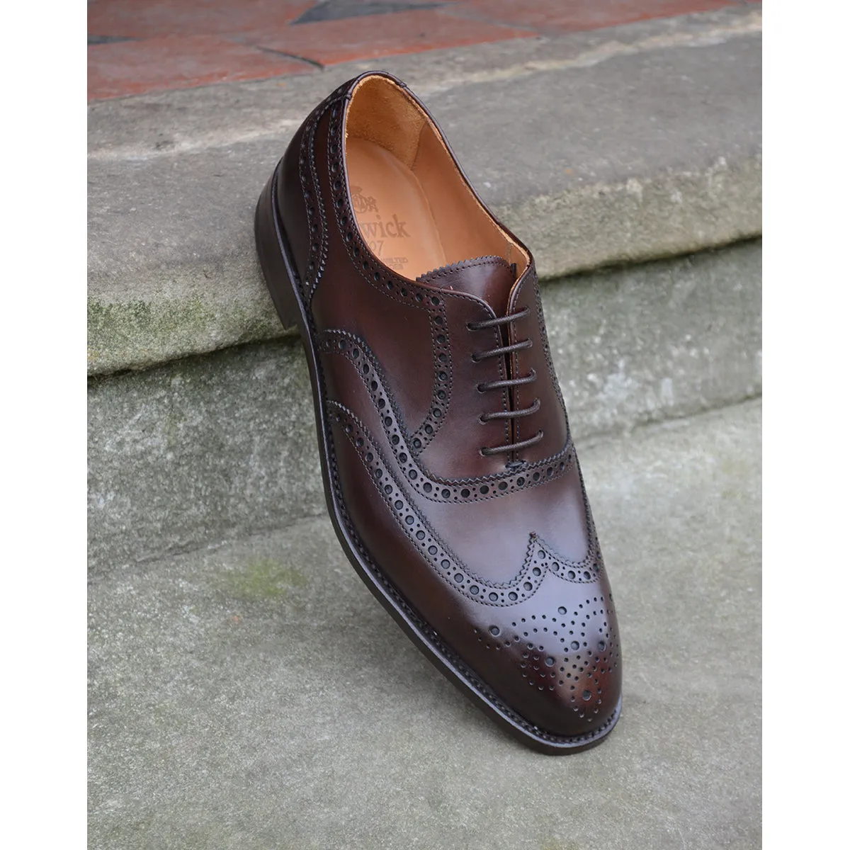 Berwick 1707 Brogue, Moka - 5215