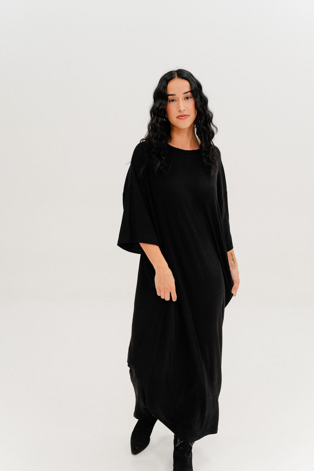 Black Lovely Dress - Get the Stunning Look You Desire!