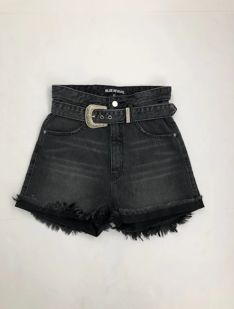 Blue denim shorts with havana outlaw belt for women - Shop now!