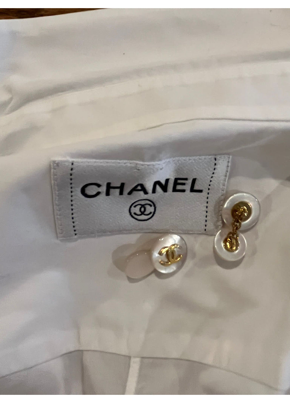 Chanel Vintage White Pleated Button Down Shirt Blouse Size 2 in Cotton