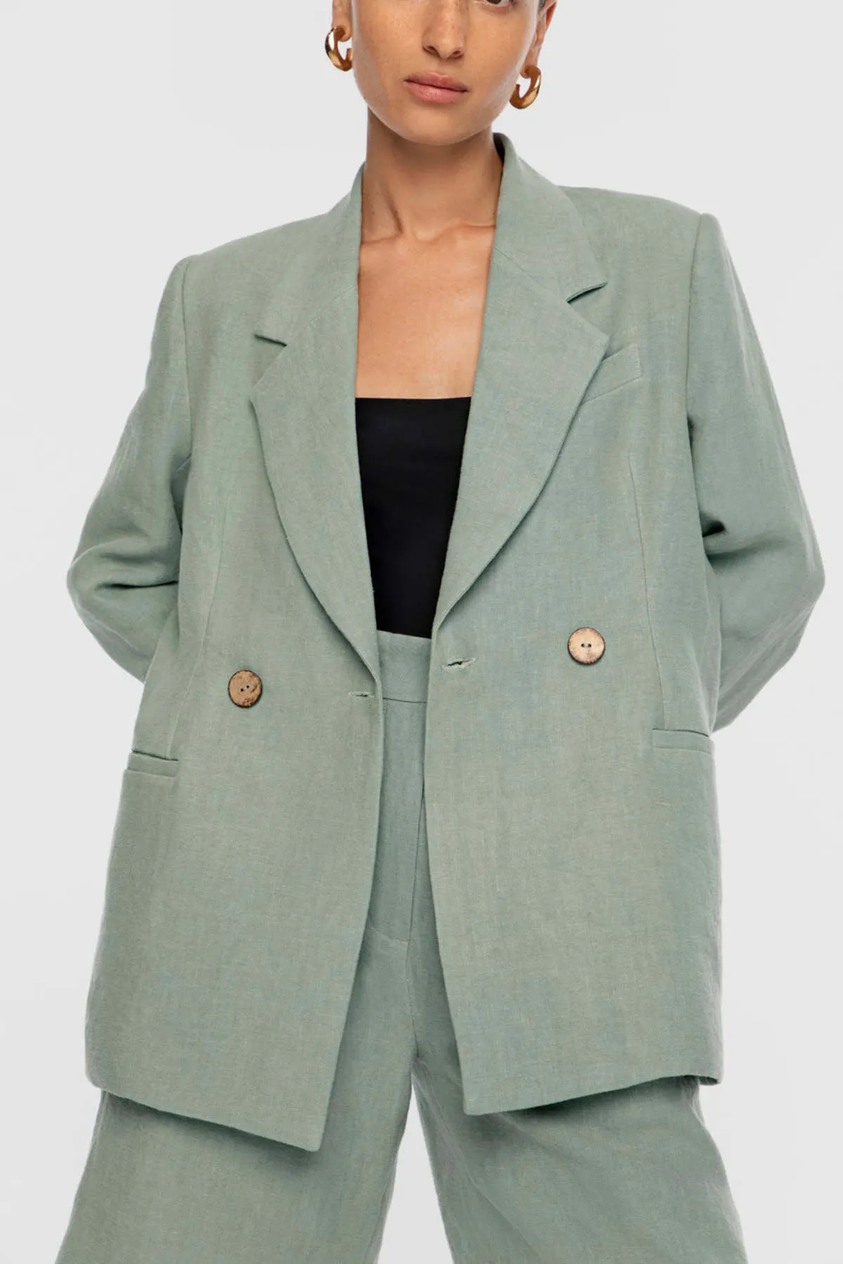 dalthelabel Linen Double-Breasted Blazer