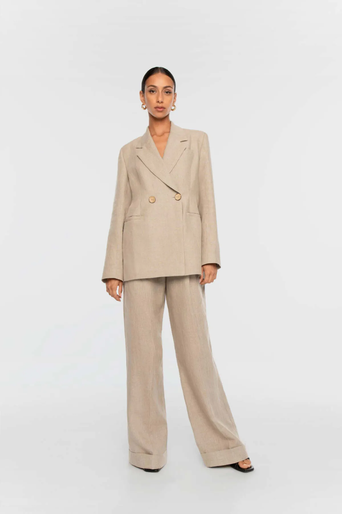 dalthelabel Linen Double-Breasted Blazer