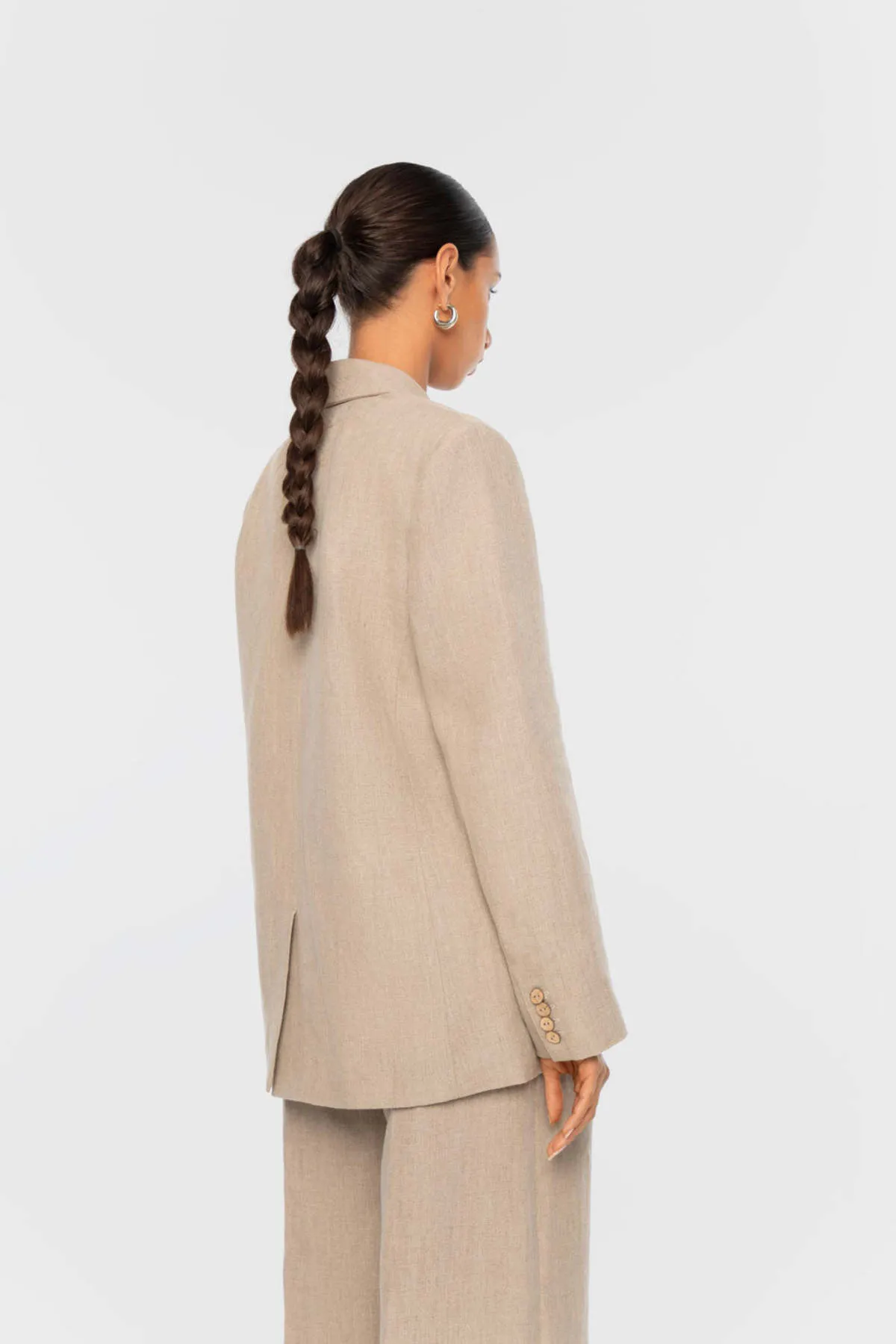 dalthelabel Linen Double-Breasted Blazer