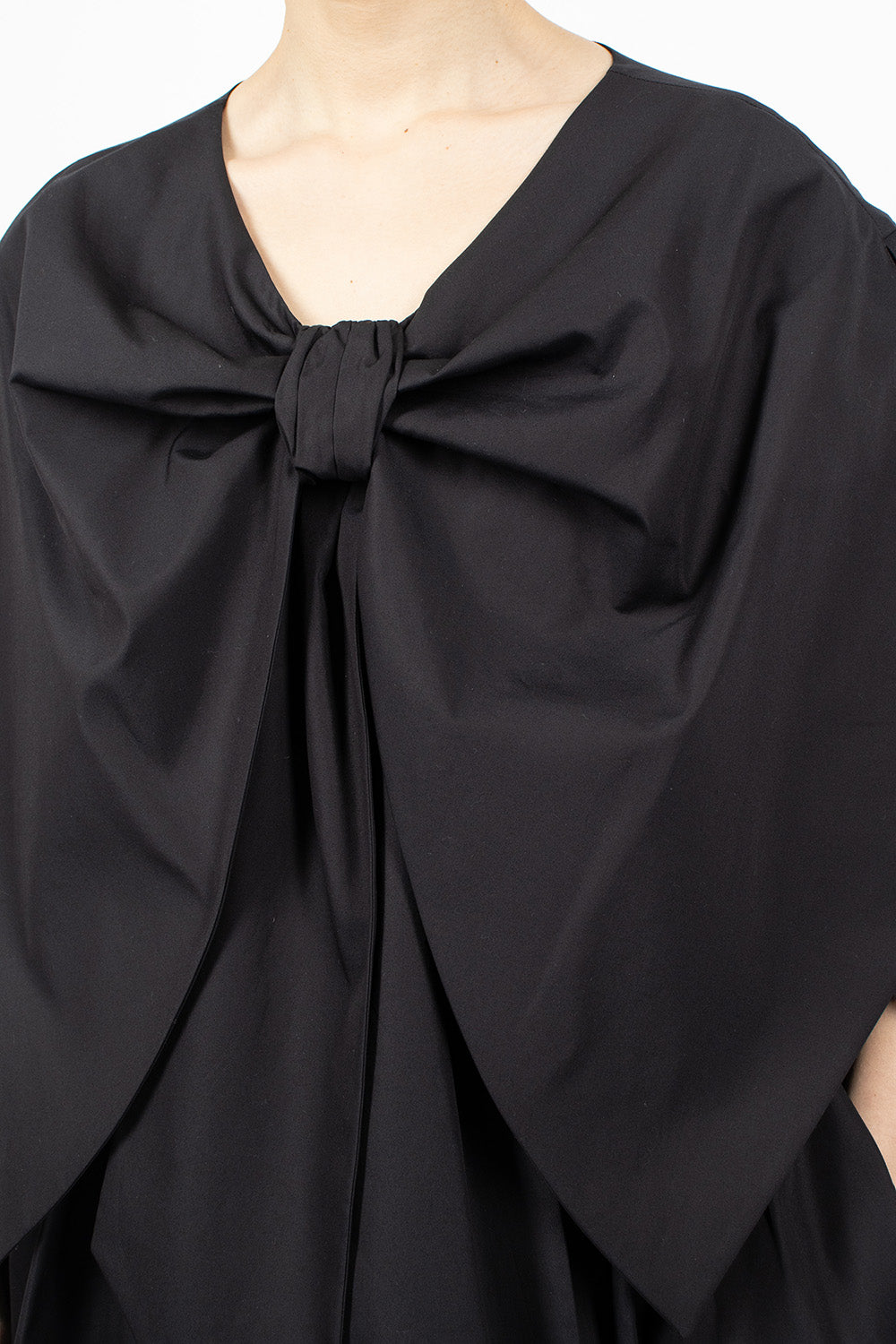 Front Bow Dress Black