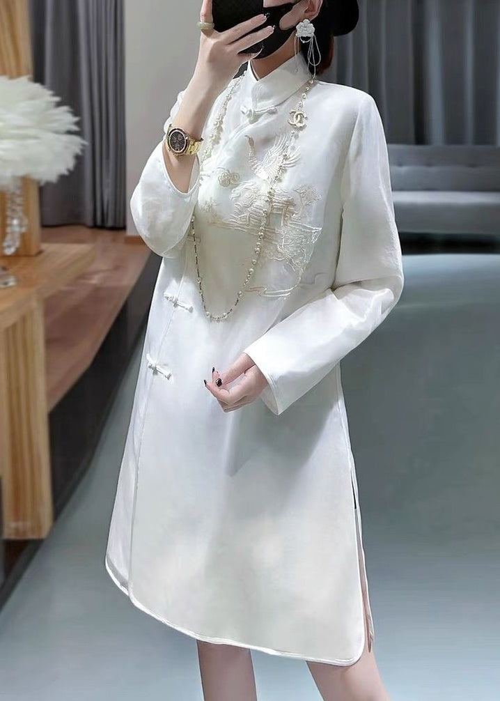 New Embroidered Silk Shirt with Stand Collar and Buttons - Long Sleeve