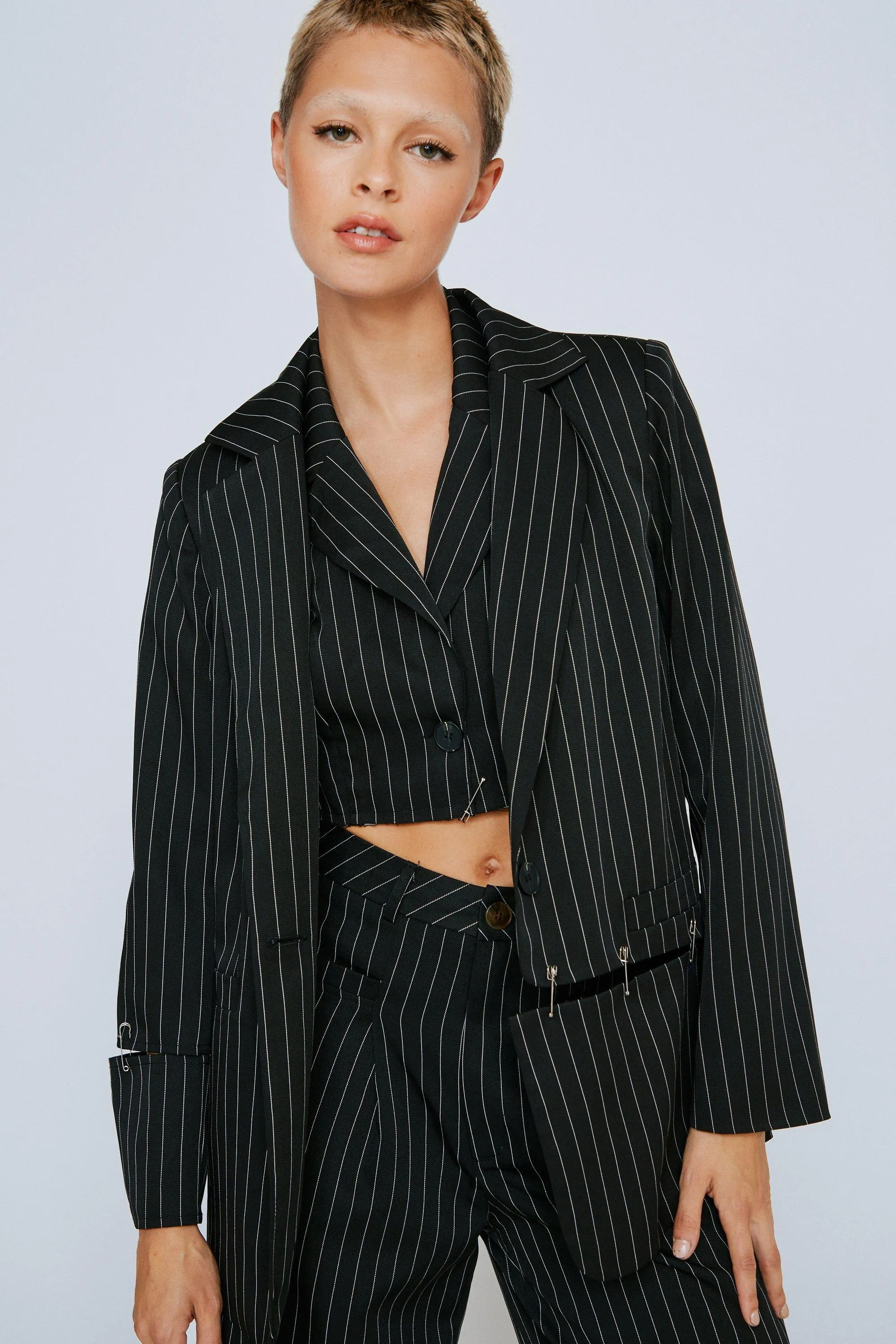 Pinstripe Blazer: Single Breasted Tailored Suit Jacket