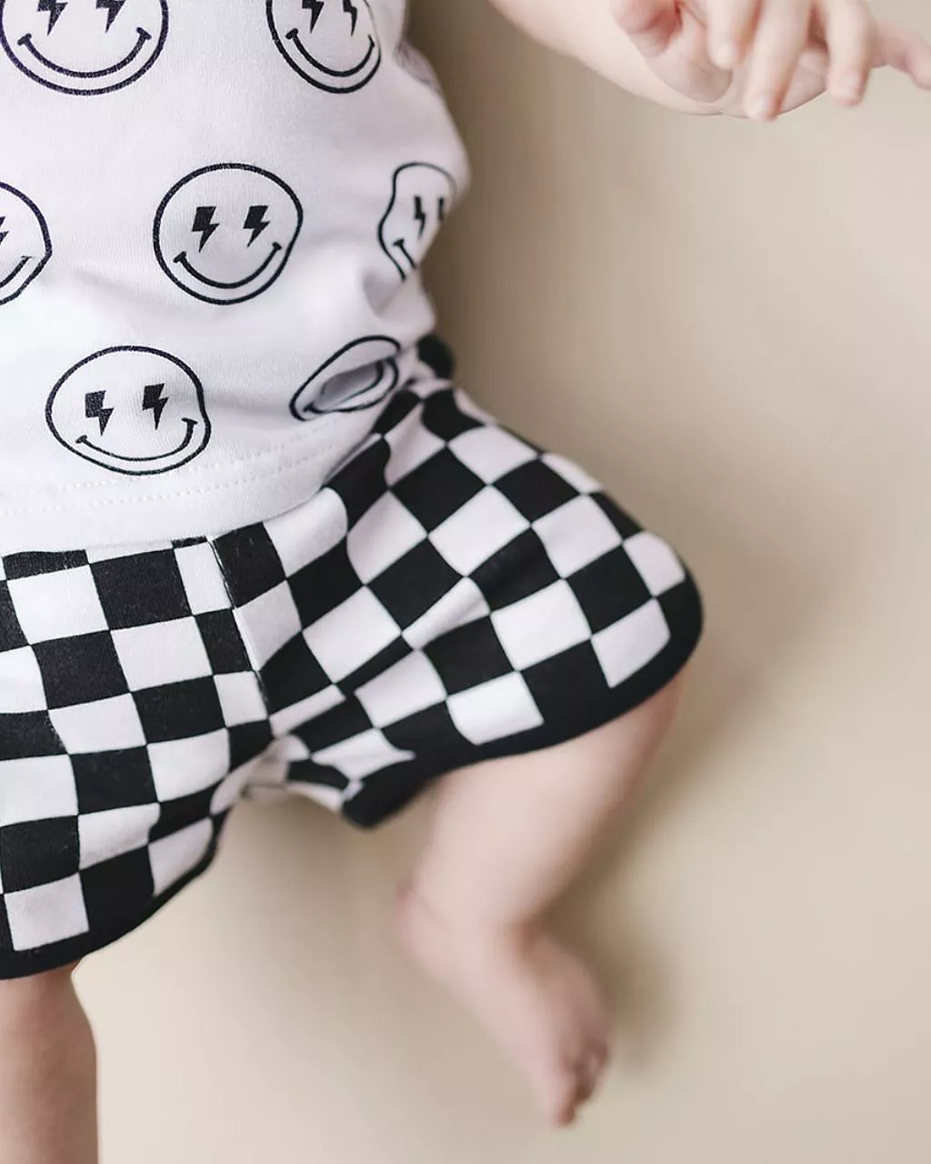 Tank top and shorts set | Checkered smiley